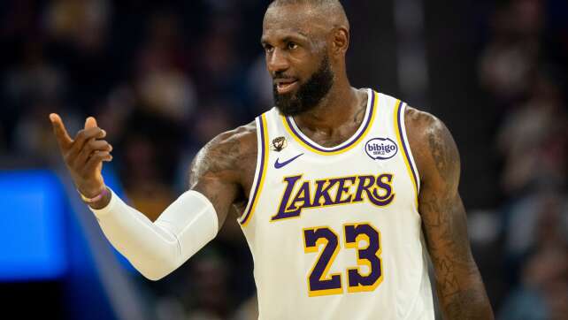 Warum Basketball-König James auf 100 Millionen verzichtet