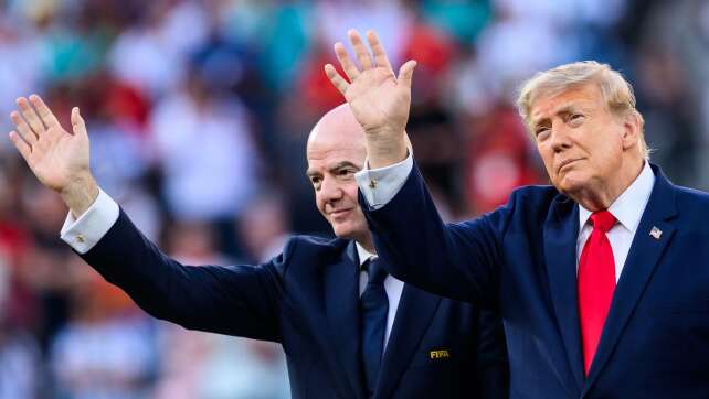 «Frei erfunden»: FIFA weist Bericht über Infantino zurück