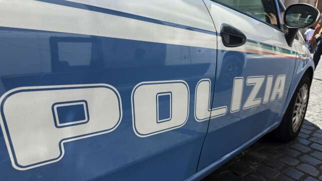 Fake-Amphitheater in Italien bleibt - Abriss zu teuer