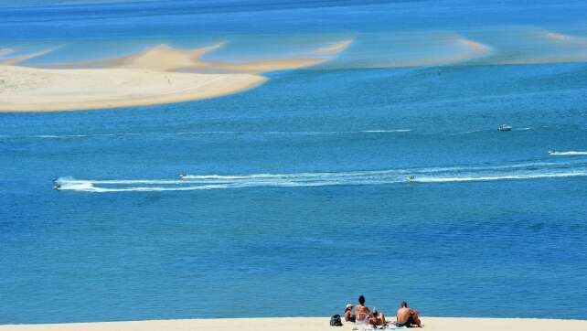 Frankreichs Atlantikküste wirbt um Rückkehr der Touristen