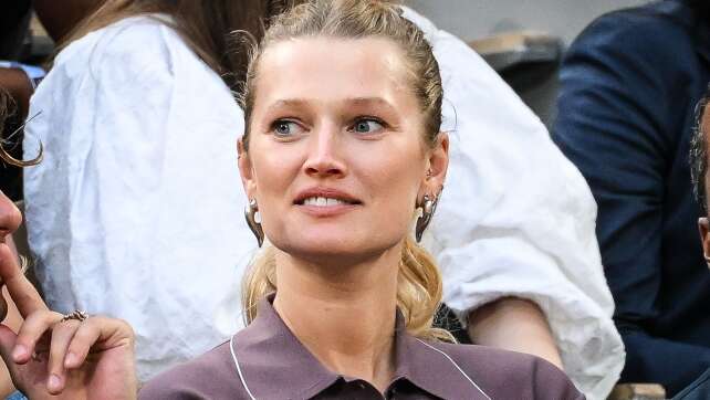 Unmut über Castings: Model Toni Garrn kaufte sich Eis
