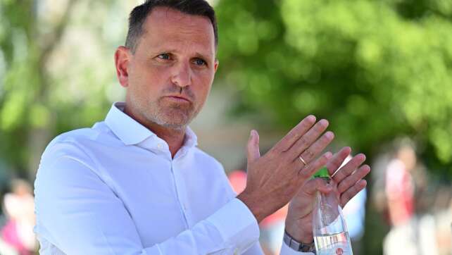 Ziel Aufstieg: 1. FC Nürnberg verlängert mit drei Vorständen