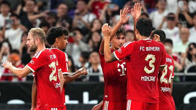Erst Kim, dann Díaz: FC Bayern besiegt Aston Villa
