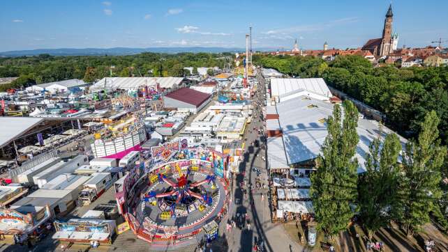 Fünfte Jahreszeit in Straubing: Gäubodenvolksfest gestartet