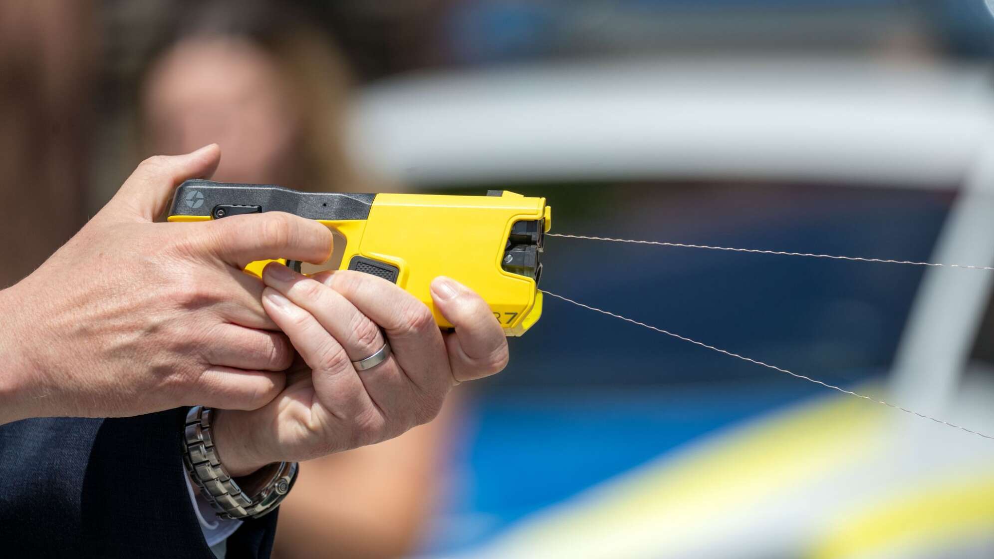 Ausweitung des Einsatzes von Tasern