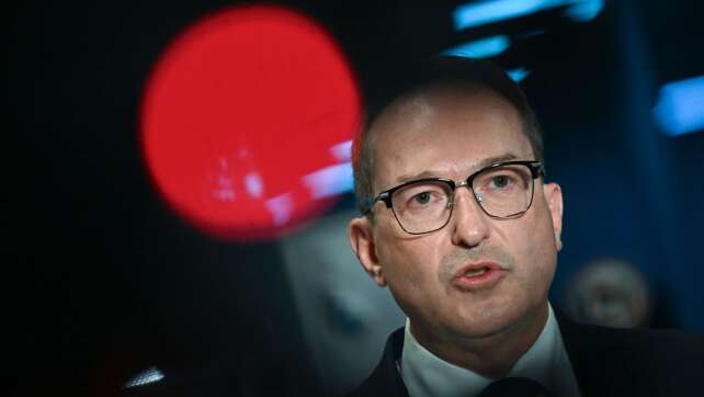 Dobrindt: Neues Zentrum soll zu Drohnensicherheit forschen