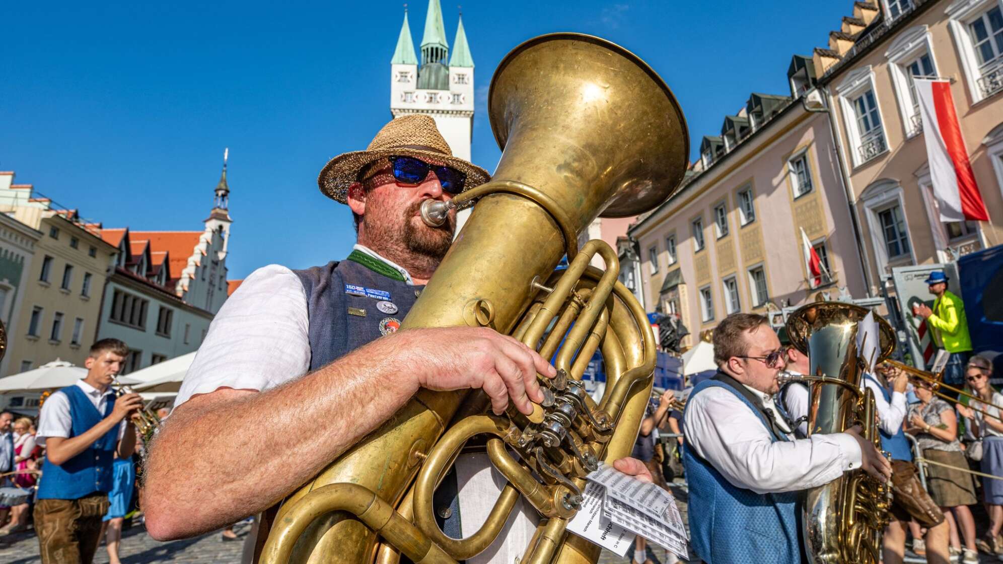 Beginn des Gäubodenvolksfestes