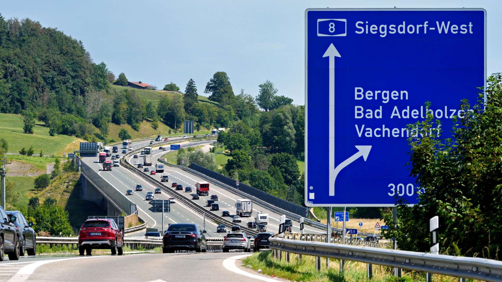 Verwirrung um Ausbau der A8 im Osten