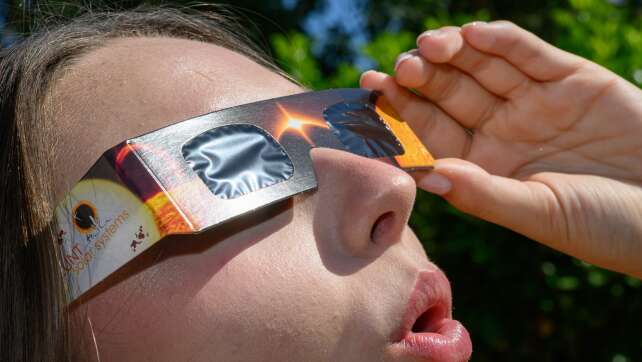 Gutes Wetter bei Sonnenfinsternis und Sternschnuppen