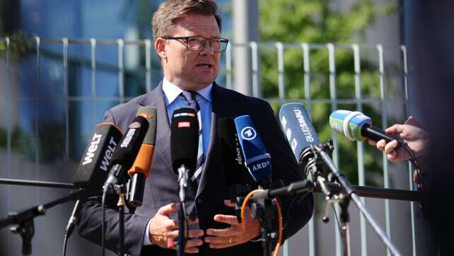 Schneider will Grundgesetz für Hitzeschutz ändern