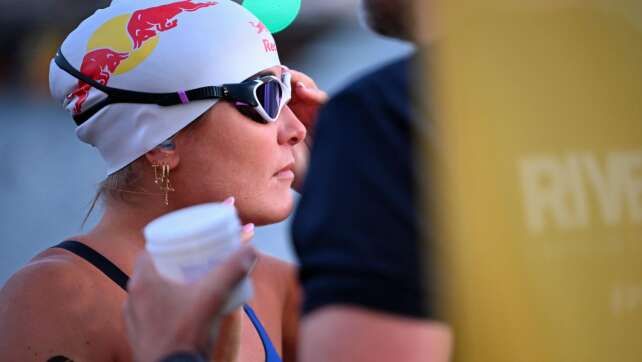 Neun Stunden im Main – So geht es Extremschwimmerin Pohl