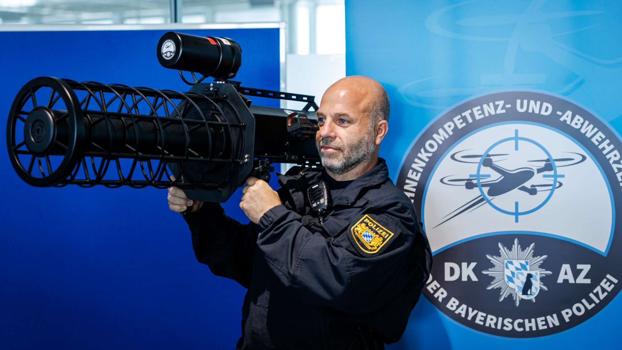 Pressekonferenz zu Drohnendetektion und -abwehr