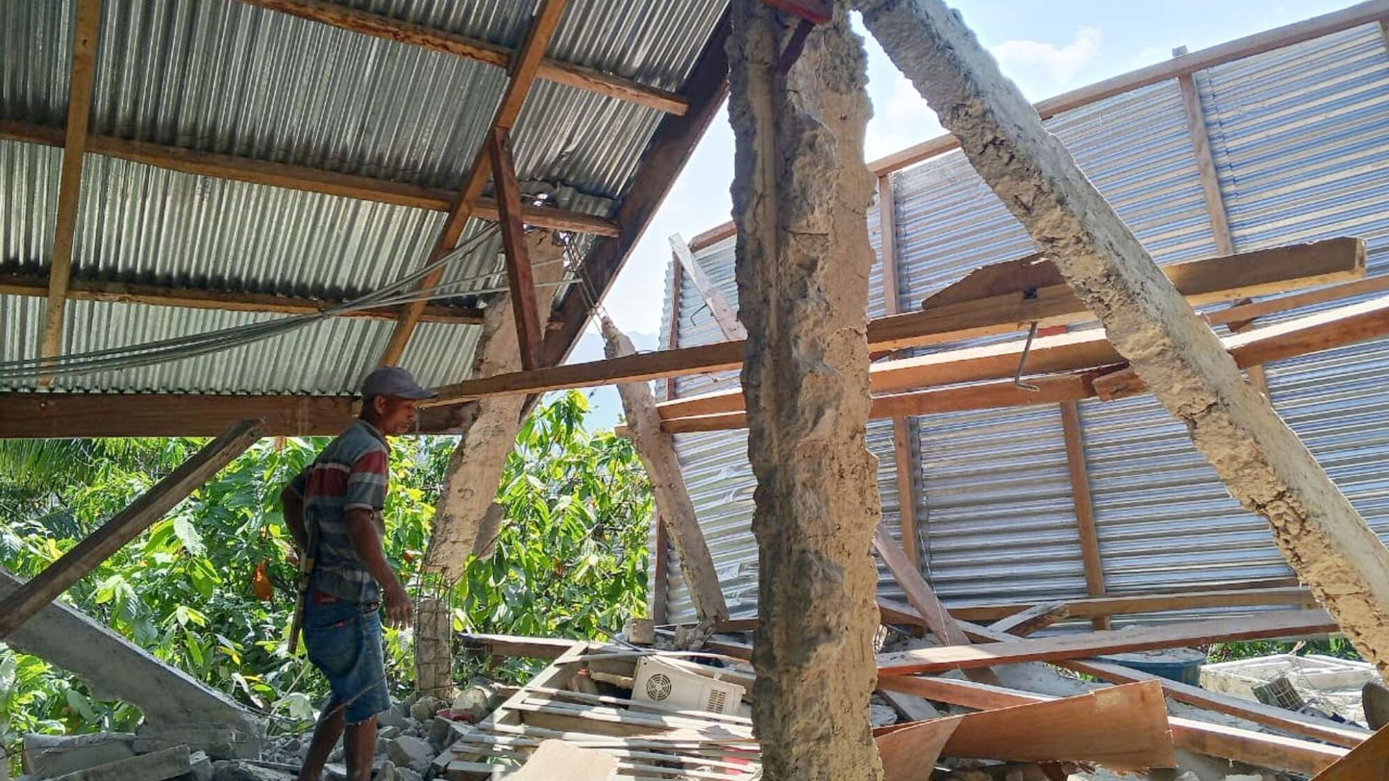 Erdbeben vor der Küste Indonesiens
