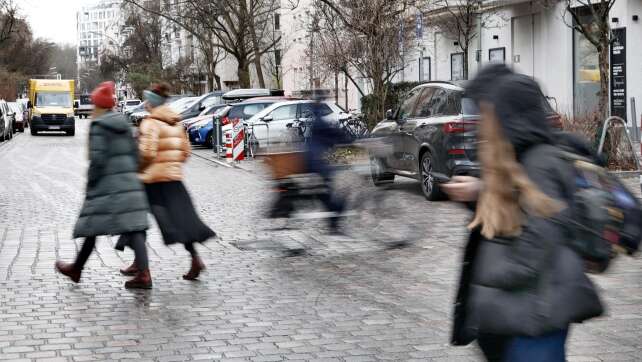 Fußgänger im Verkehr: 130 Jahre nach dem ersten Todesfall