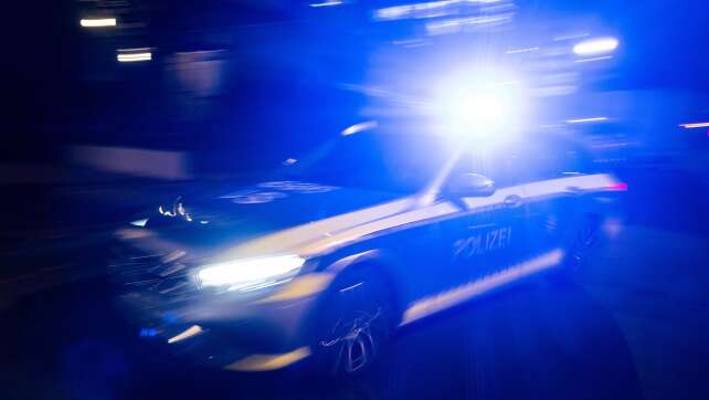 43-jähriger Motorradfahrer stirbt bei Unfall auf B8