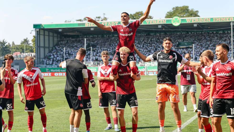 Mit Comeback an die Spitze: «Club»-Euphorie nach Derby-Coup