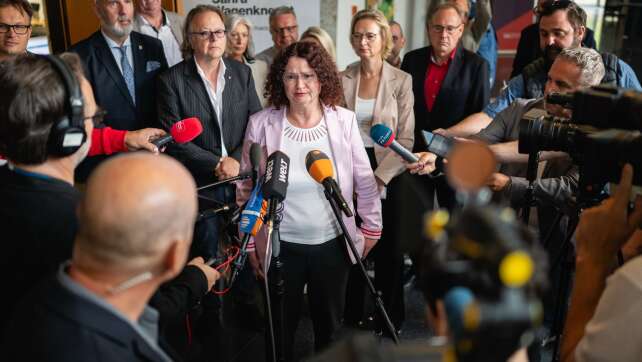 Absage an Berlin: Thüringer BSW-Fraktion bleibt in Koalition