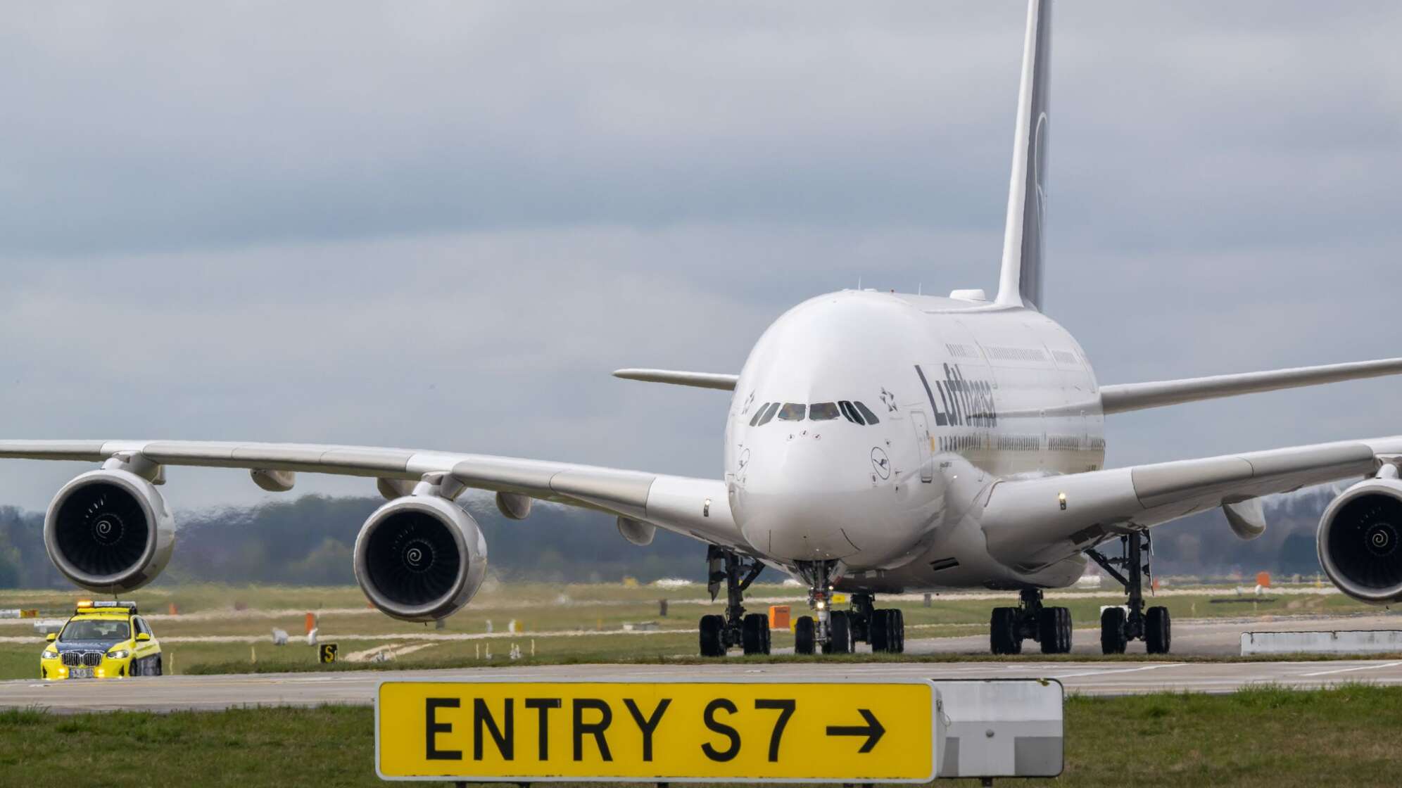 Airbus A380 in München