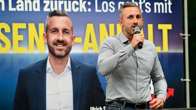 Wie sich die AfD auf eine mögliche Regierung vorbereitet
