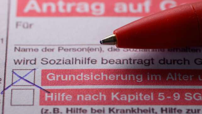 Staat zahlt erneut mehr für Sozialhilfe