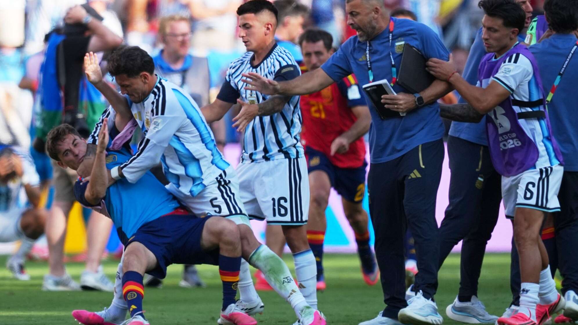 Vorfälle nach dem WM-Finale Spanien-Argentinien