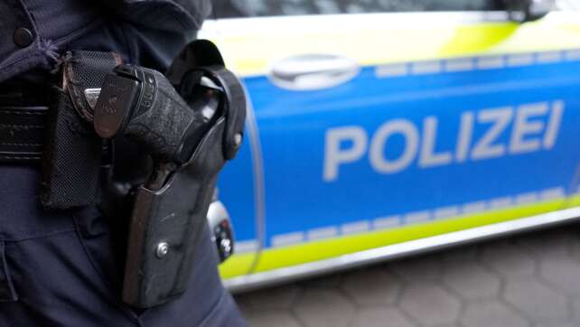 Bedrohung mit Messer? Polizei nimmt Verdächtigen fest