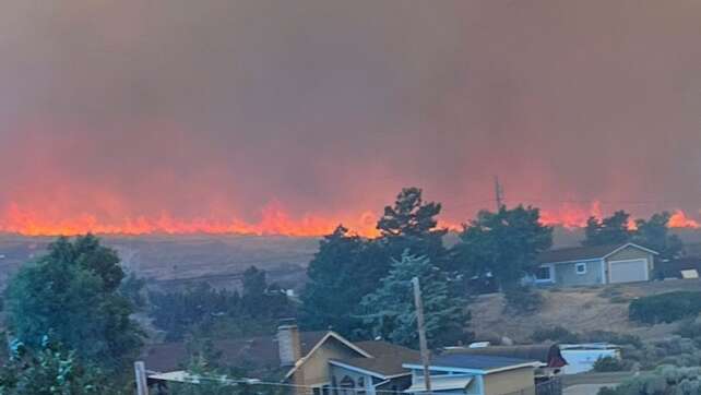 Brände im US-Bundesstaat Nevada: Zehntausende müssen fliehen