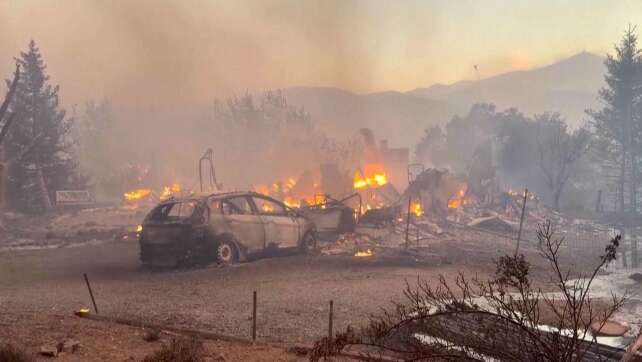 Brände im US-Bundesstaat Nevada: Dutzende Häuser zerstört