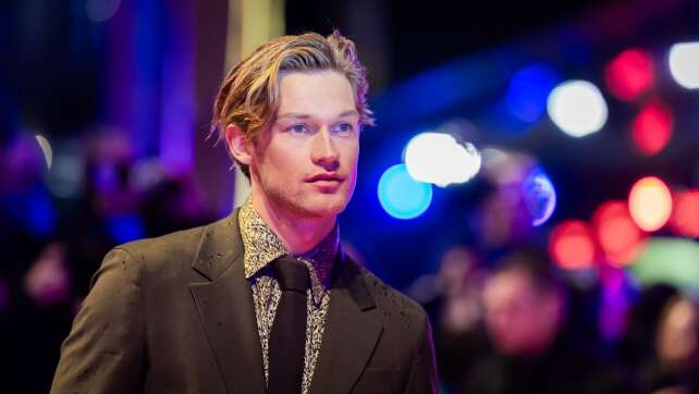 «Maxton Hall»-Star erinnert sich an Durchbruch im «Club»