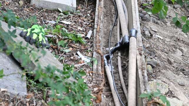 Bahnstrecke nach mutmaßlicher Sabotage nur kurz gesperrt