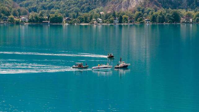 Kleinflugzeug in Attersee in Österreich gestürzt