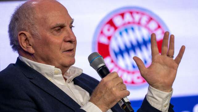 Hoeneß wird in Hamburg mit «Legenden-Award»geehrt
