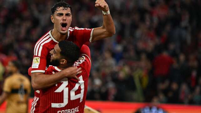 Kompanys geölte Bayern-Maschine ist der Liga entrückt