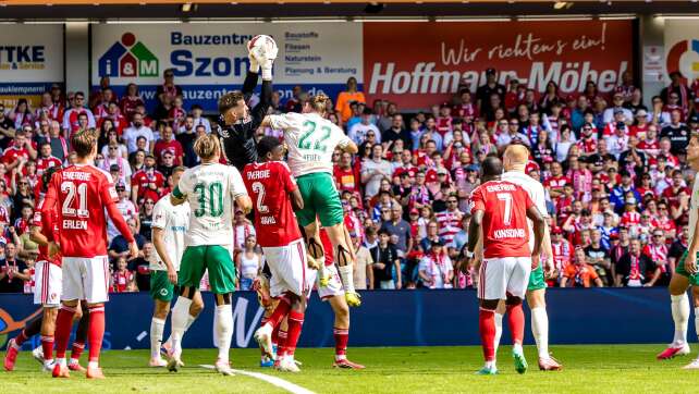 Torflut in Cottbus: Fürth feiert ersten Saisonsieg