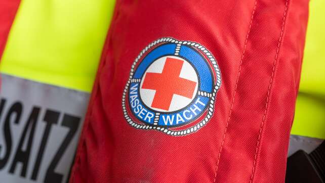Wasserwacht und Feuerwehr können kleinen Hund nicht retten