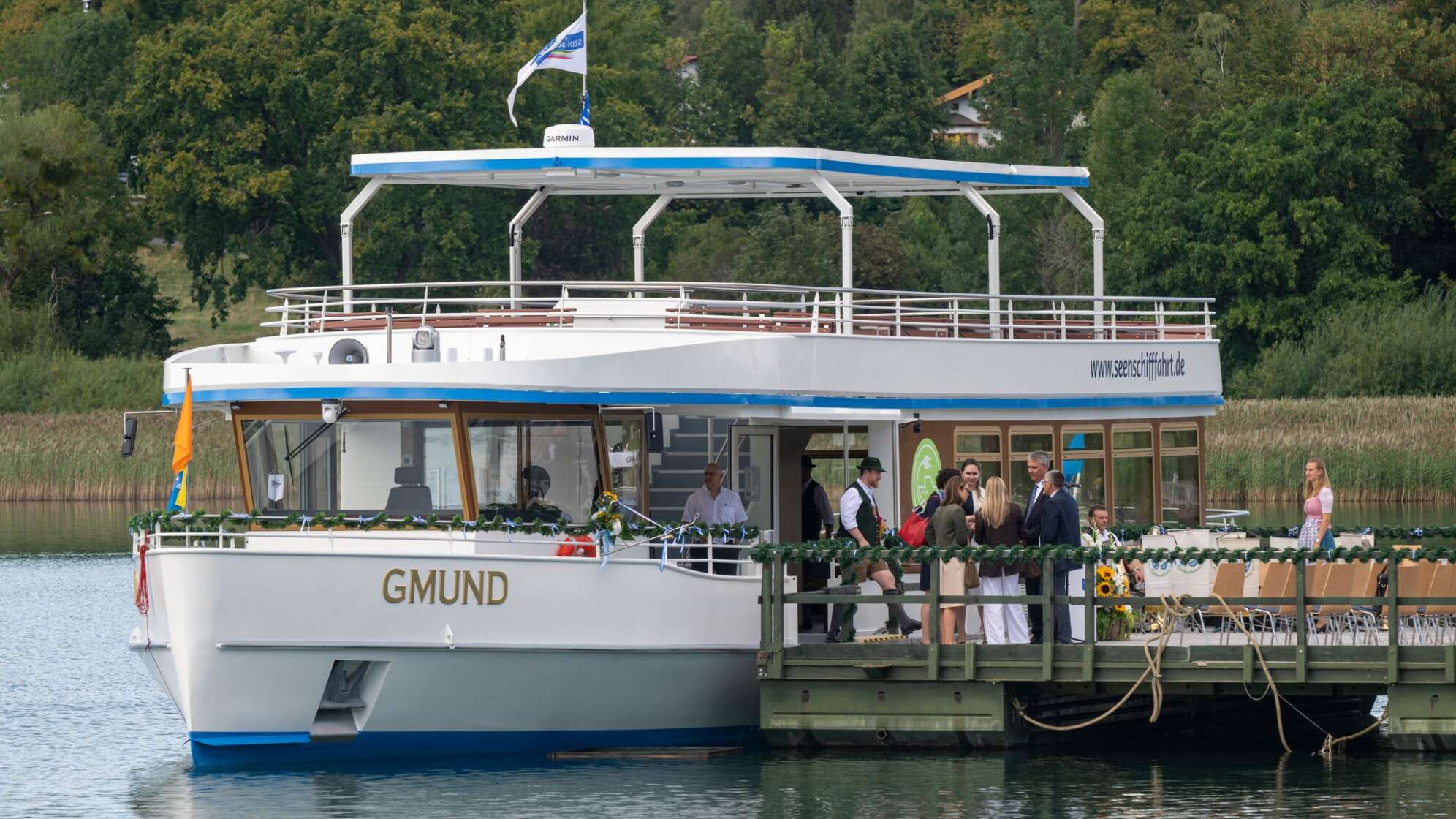 Erstes elektrisches Passagierschiff auf Tegernsee