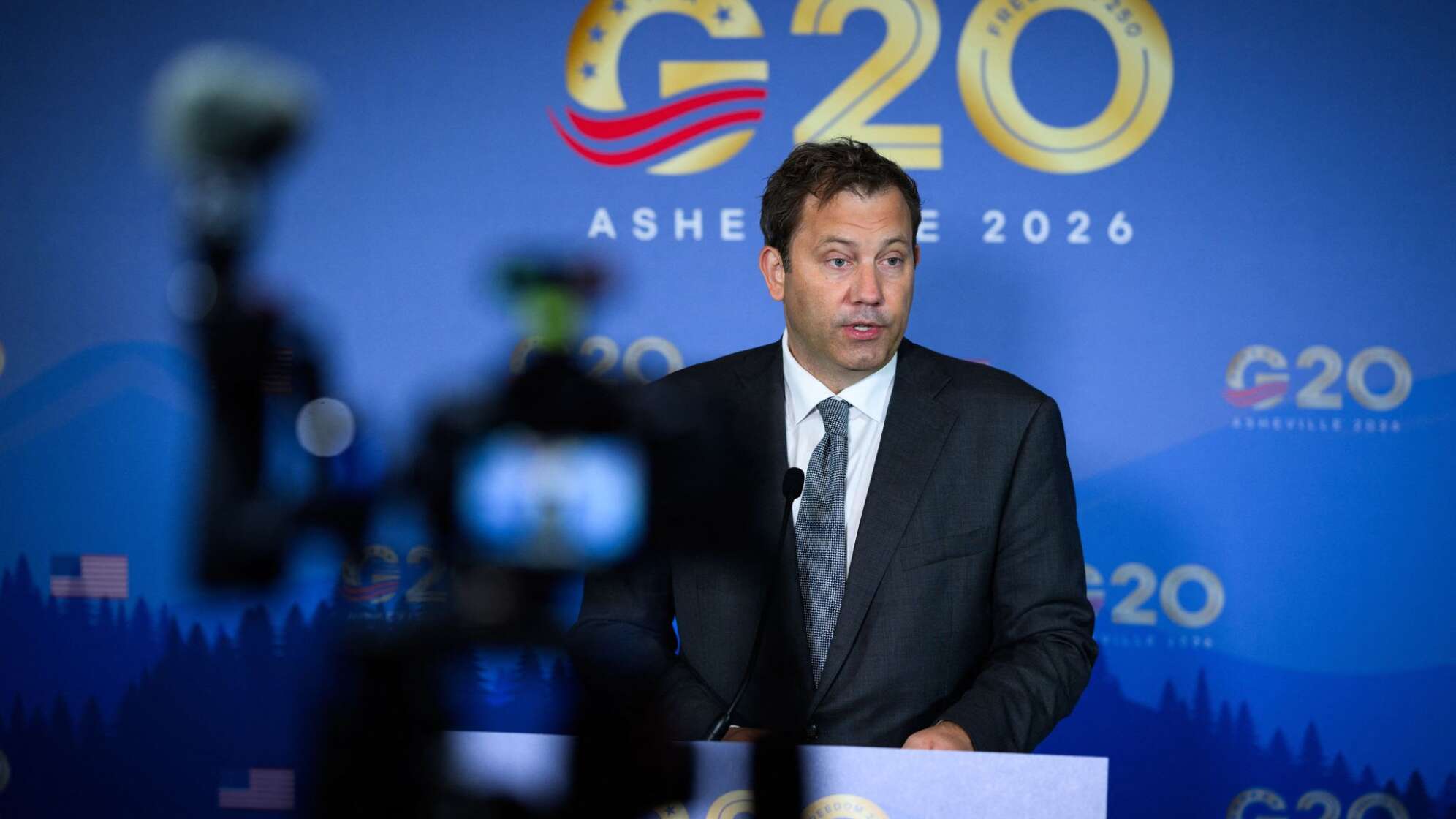 Lars Klingbei beim G20-Finanzminister-Treffen in Asheville (USA)