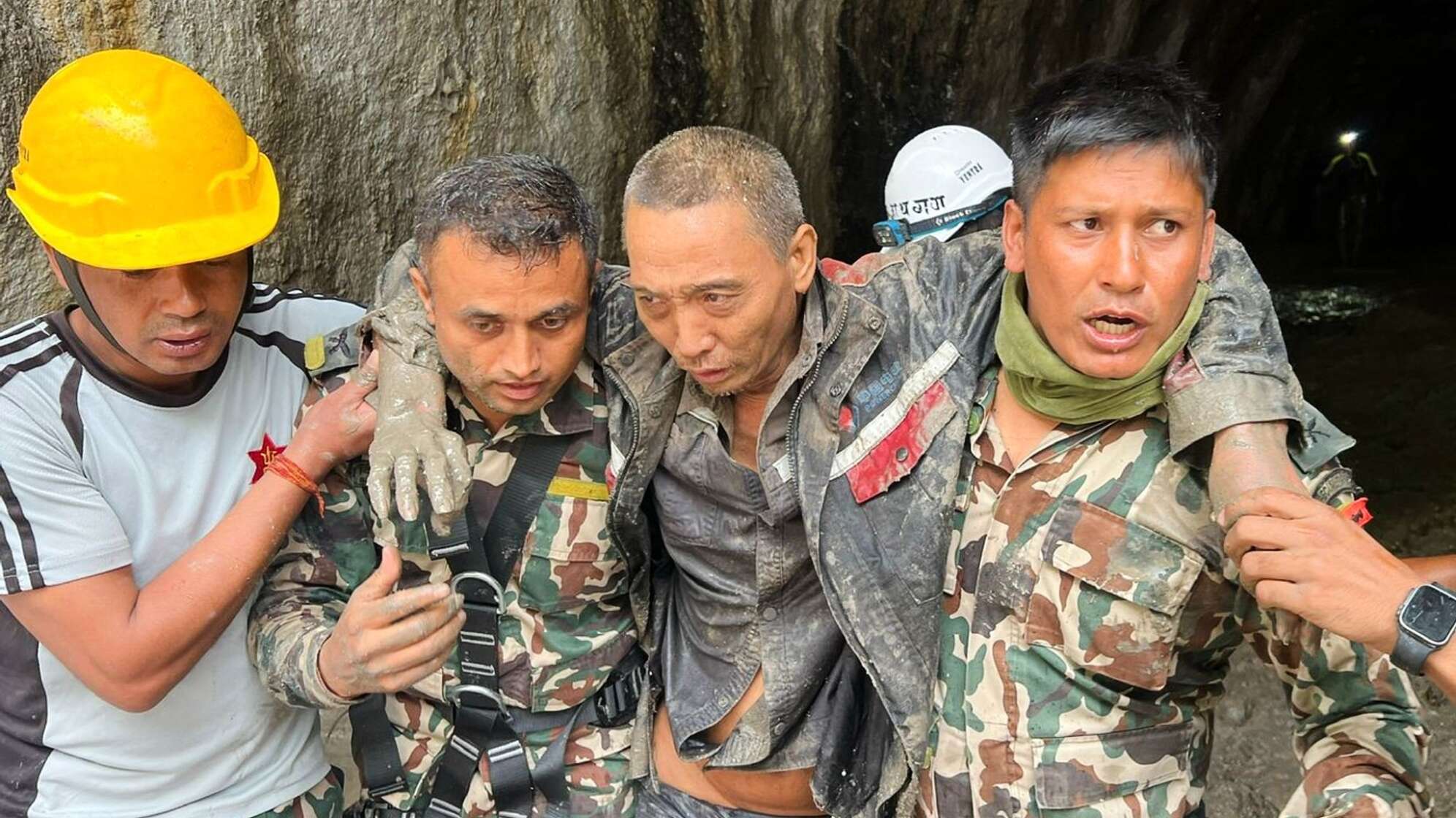 Nach der Sturzflut im Himalaya - Nepal