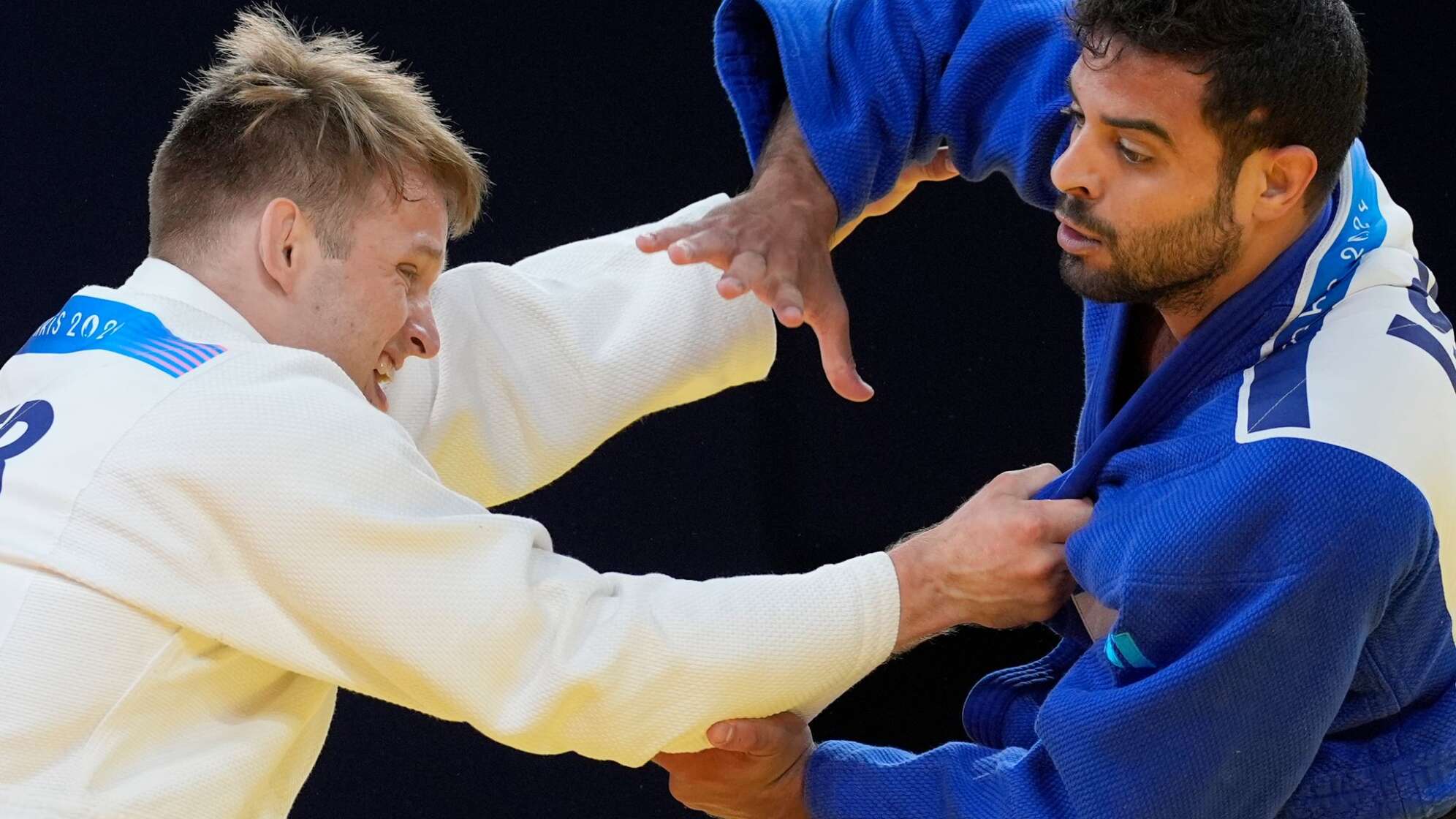 Deutschlands Judoka Timo Cavelius (l)