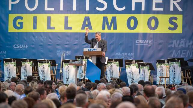 Wahlanalyse auf dem Volksfest: Söder & Co. auf dem Gillamoos