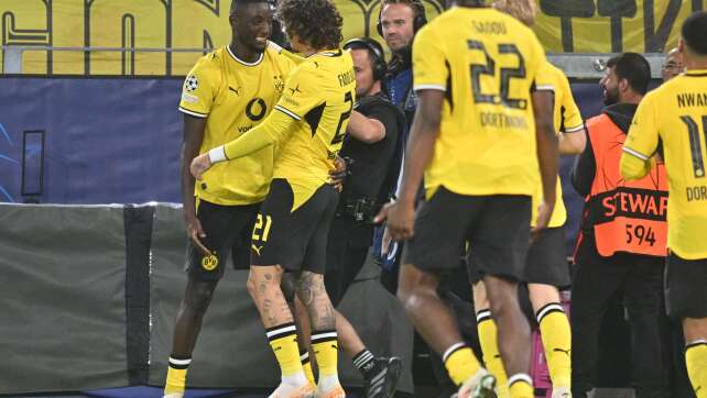 BVB siegt gegen Villarreal und sorgt sich um Karetsas