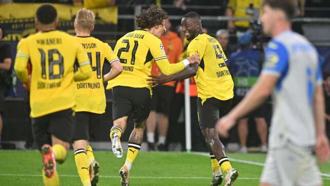 BVB besiegt Villarreal mit Mühe und sorgt sich um Karetsas