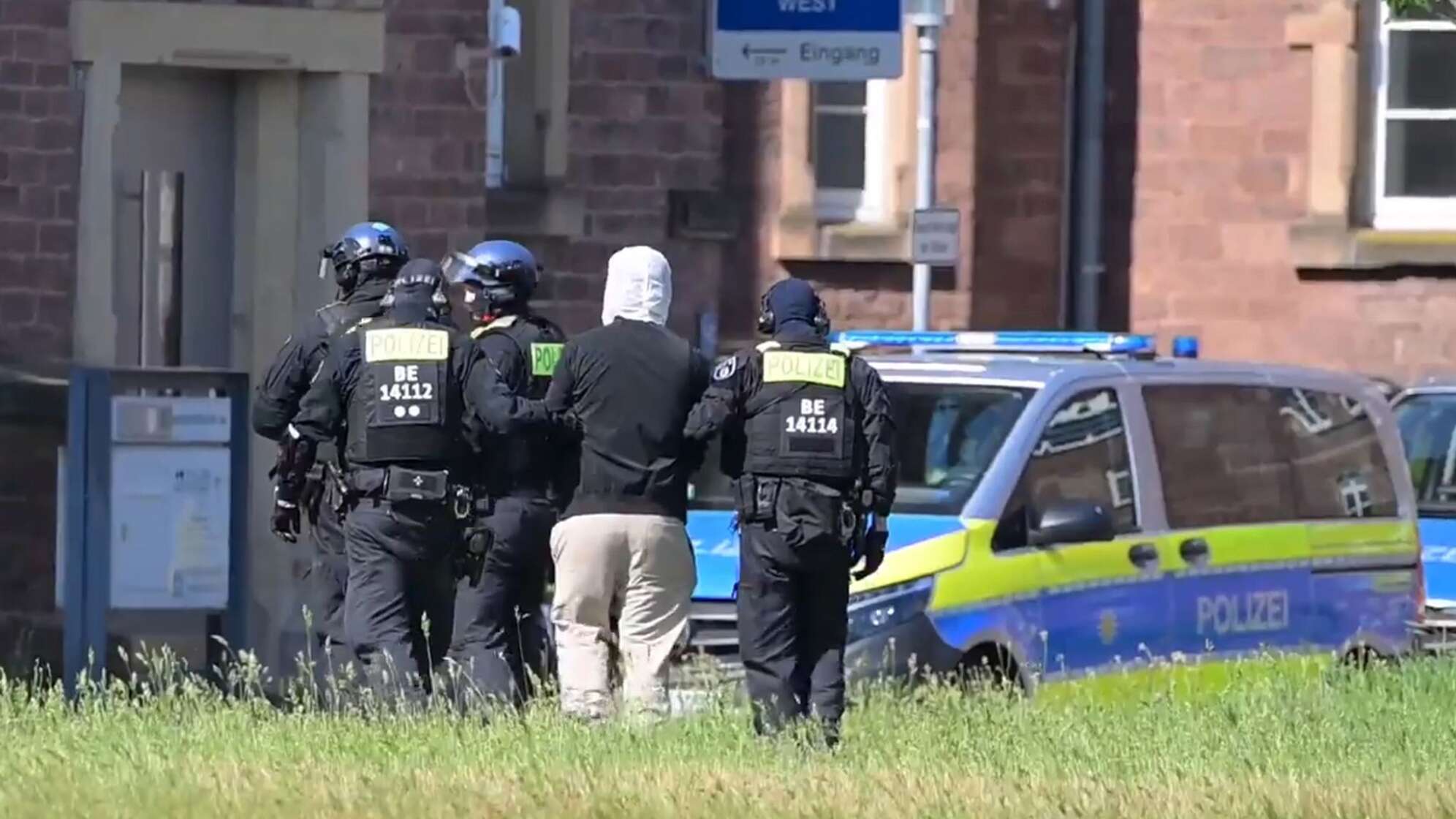 Haftrichtervorführung in Karlsruhe
