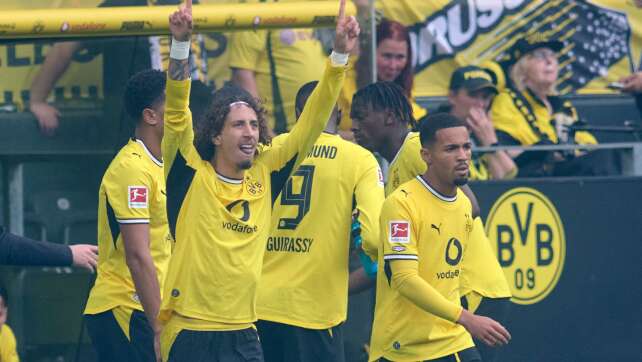 Freiburg und BVB bauen Siegesserie aus - Krise in Gladbach