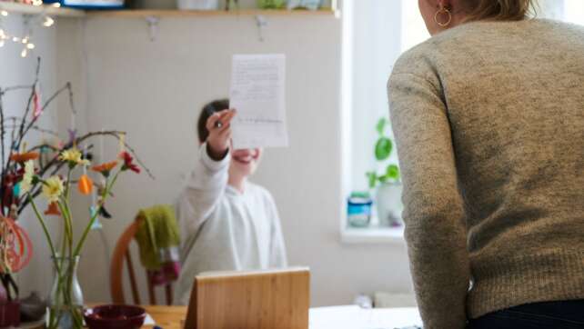 Lehrergespräch und Brotzeitbox: Die Pflichten der Eltern