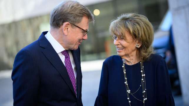 Wadephul trifft Charlotte Knobloch nach Morddrohung