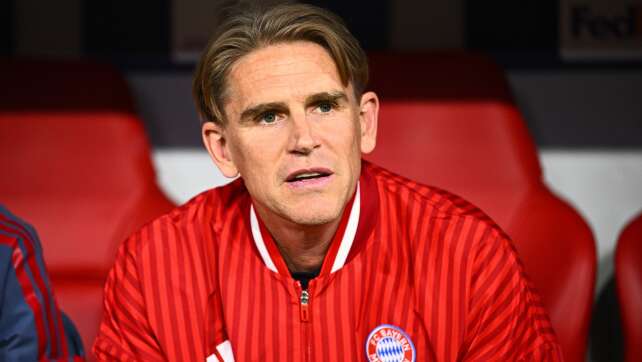 FC Bayern verlängert Vertrag mit Sportdirektor Freund