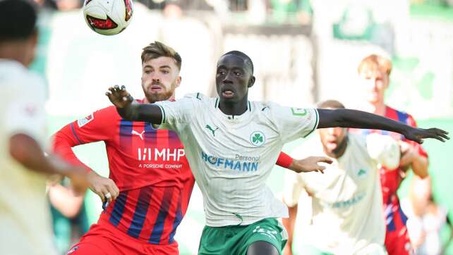 Fürth zieht Option und verlängert mit Sillah