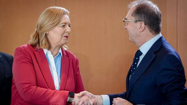 Zehn-Punkte-Plan von Bas und Dobrindt gegen Sozialbetrug