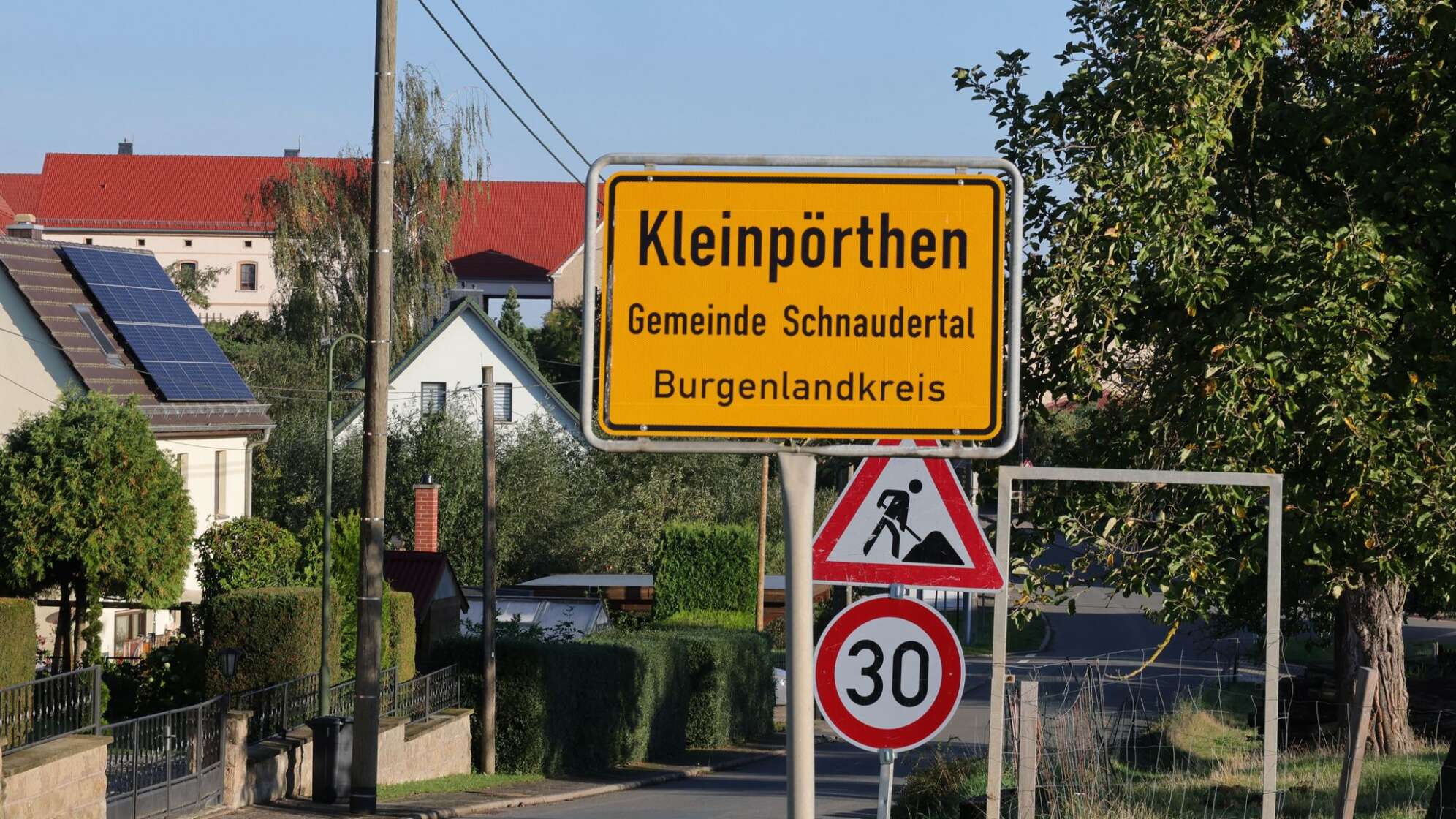 Fünfjähriger und sein Vater sterben bei Hausbrand